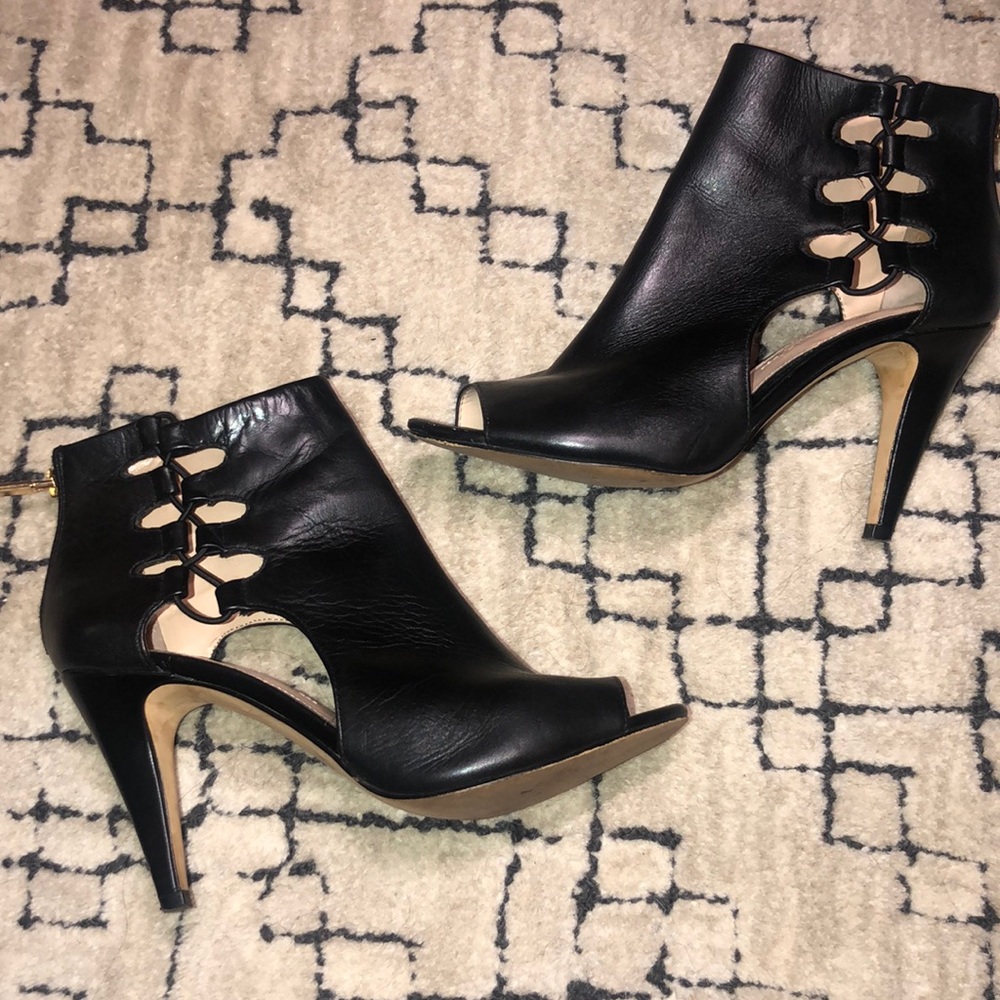 Banana Republic Heels